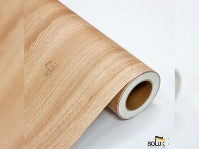 Solux NRW 311 – Film nội thất họa tiết vân gỗ mặt nhẵn màu nâu đỏ